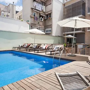 - Gracia Pool Center Apartment Barcelona